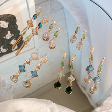 Load image into Gallery viewer, Crystal Dangles