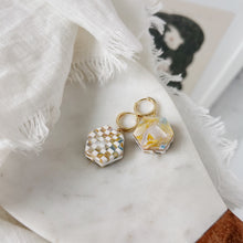 Load image into Gallery viewer, Pastel Checkered Clay Hexagon Earring
