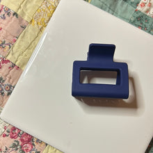 Load image into Gallery viewer, Royal Blue Hair Claw - Square
