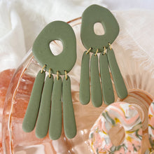Load image into Gallery viewer, Flotsam : Sage Green and Peach Confetti Marble
