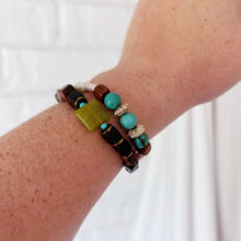 Load image into Gallery viewer, Chartreuse and Wood Bracelet Couple
