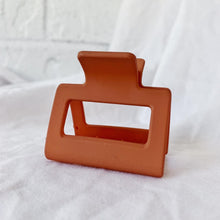 Load image into Gallery viewer, Terracotta Hair Claw - Square
